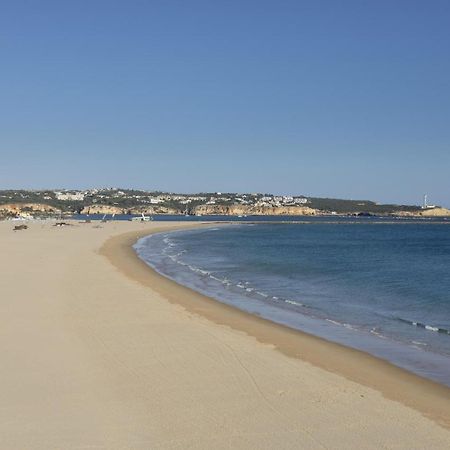 Apartment In Praia Da Rocha With A-C, Terrace In Portimão Kültér fotó